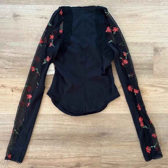 Free People Jolie Top Black Combo Size Medium NWT - Picture 6 of 8